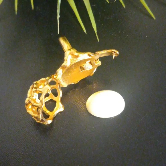 Trifari ring - Picture 9 of 12